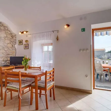In Stivan/insel Cres 37906 Apartment Stivan