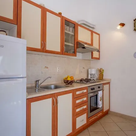 Apartment In Stivan/insel Cres 37906