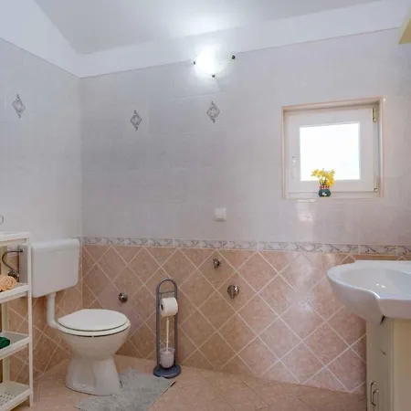 In - Insel Cres 37906 * Štivan