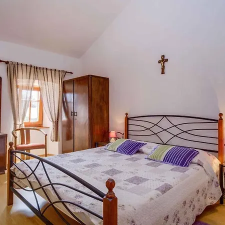 Appartamento In Stivan/insel Cres 37906 *