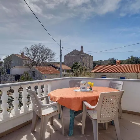 In - Insel Cres 37906 * Štivan