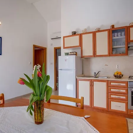 アパート In - Insel Cres 37906 Štivan